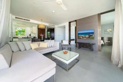 Karon Beachfront Apartment 724 – Photos 5